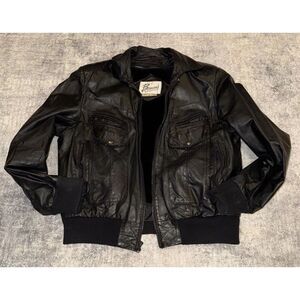 🆒 VTG Black Leather Bomber Jacket Berman's Size 42 Men’s Motorcycle Fonzie